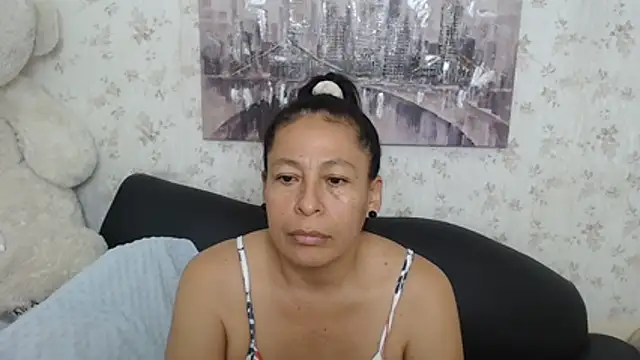 mature martina online show from 21, 5, 2026