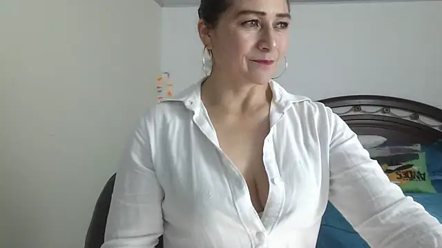 Snapshot of ruby-milf1 chatting on 18, 12, 2024 ruby-milf1 online show from 18, 12, 2024