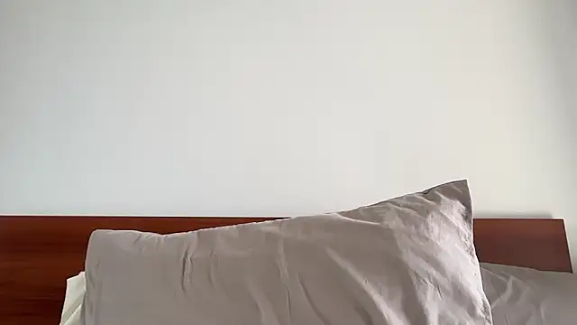 ivankai  online show from 4, 3, 2026