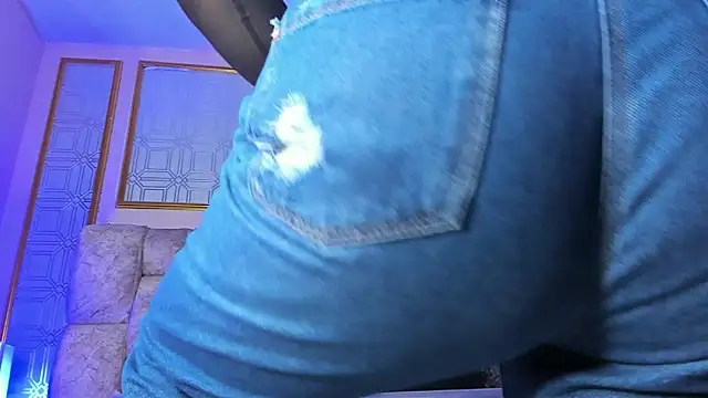 AnnyLopezz  online show from 11, 1, 2025