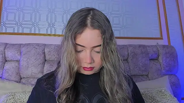 AnnyLopezz  online show from 13, 1, 2025