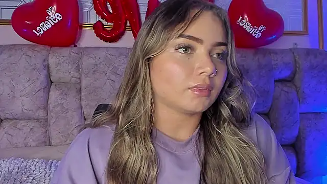 AnnyLopezz  online show from 18, 2, 2025