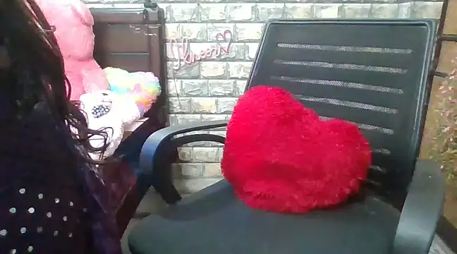 Snapshot of Sexy_iknoor chatting on 17, 1, 2025 Sexy iknoor online show from 17, 1, 2025