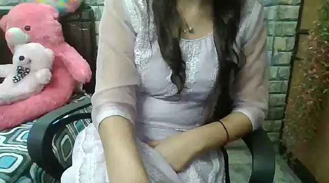 Snapshot of Sexy_iknoor chatting on 2, 2, 2025 Sexy iknoor online show from 2, 2, 2025