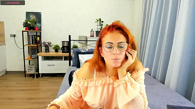 Anna127Moon online show from 15, 10, 2025