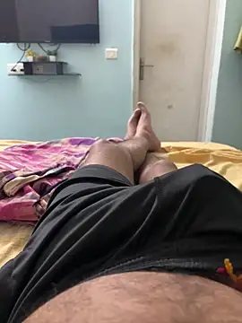Snapshot of yourheroforfun chatting on 8, 6, 2026 yourheroforfun online show from 8, 6, 2026