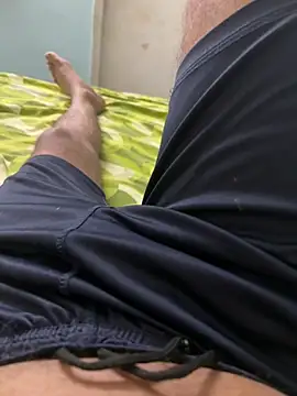 Snapshot of yourheroforfun chatting on 11, 7, 2026 yourheroforfun online show from 11, 7, 2026