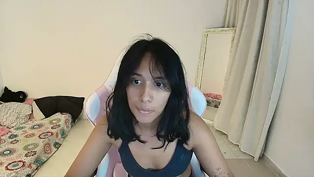 Snapshot of Nanami_19 chatting on 17, 5, 2026 Nanami 19 online show from 17, 5, 2026