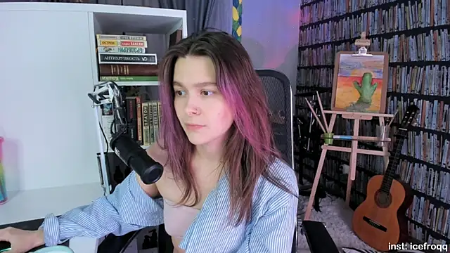 icefroqq online show from 4, 12, 2024