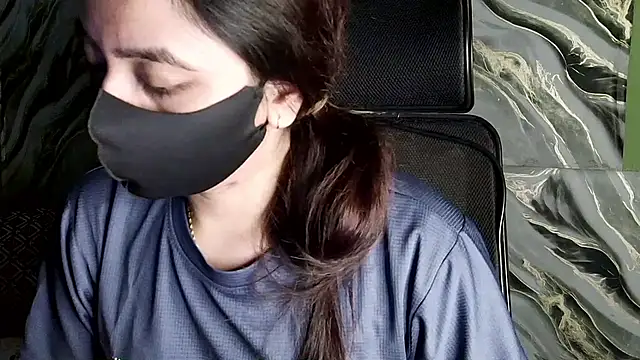 Snapshot of Sima--Roy chatting on 5, 12, 2025 Sima--Roy online show from 5, 12, 2025