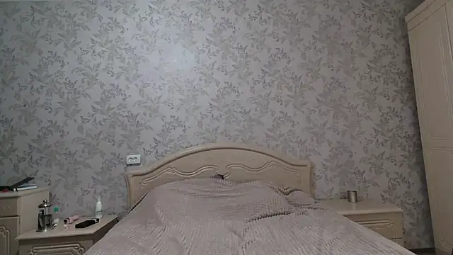 Alexandra Meow online show from 18, 12, 2025