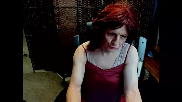 Snapshot of CharlotteAshton chatting on 24, 5, 2026 CharlotteAshton online show from 24, 5, 2026