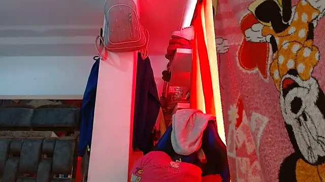 coral1727 online show from 27, 2, 2025