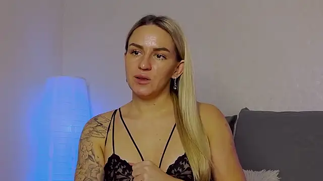 SofiJames online show from 9, 12, 2024