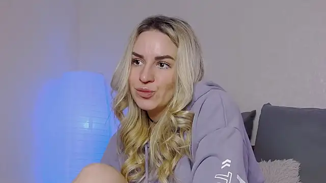 SofiJames online show from 22, 12, 2024