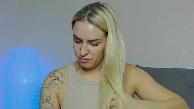 SofiJames online show from 7, 1, 2025