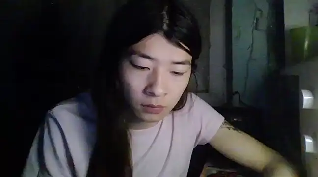 Snapshot of CarlyJoy chatting on 4, 1, 2025 CarlyJoy online show from 4, 1, 2025