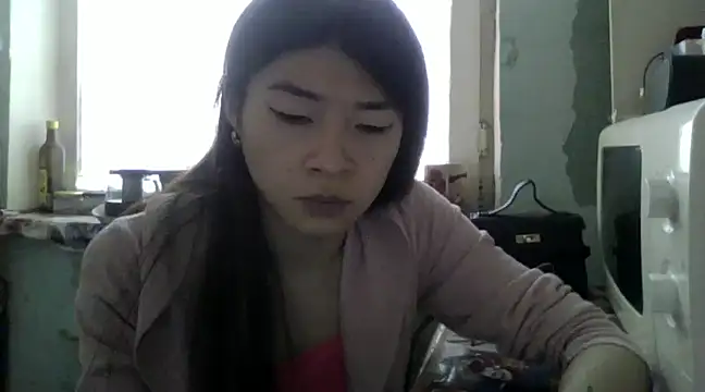 Snapshot of CarlyJoy chatting on 2, 2, 2025 CarlyJoy online show from 2, 2, 2025