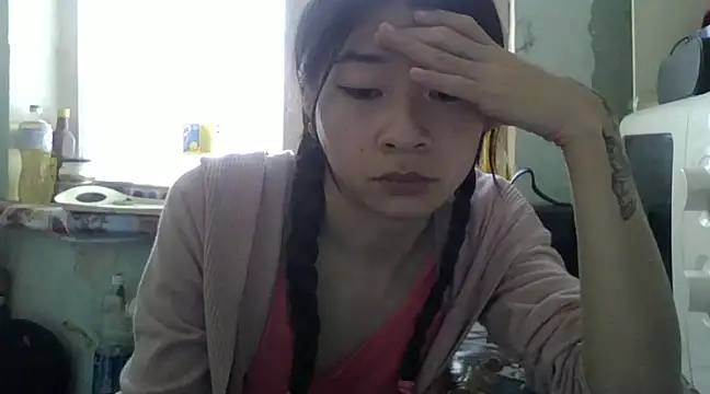 Snapshot of CarlyJoy chatting on 5, 2, 2025 CarlyJoy online show from 5, 2, 2025