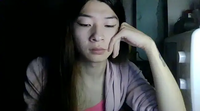 Snapshot of CarlyJoy chatting on 5, 2, 2025 CarlyJoy online show from 5, 2, 2025