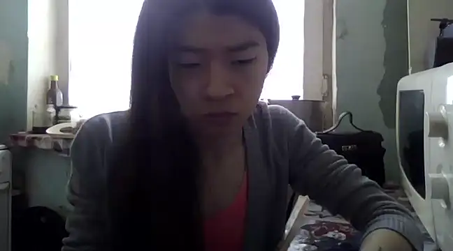 Snapshot of CarlyJoy chatting on 5, 3, 2025 CarlyJoy online show from 5, 3, 2025