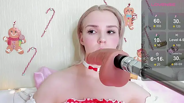 Kaya Devis online show from 16, 12, 2024