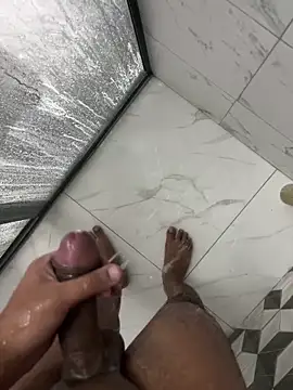 Snapshot of Tintola chatting on 9, 2, 2026 Tintola online show from 9, 2, 2026