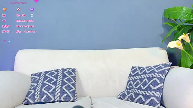 Snapshot of sofiaa_ebony chatting on 11, 10, 2025 sofiaa ebony online show from 11, 10, 2025