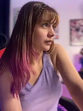 Snapshot of Pretty-10Woman chatting on 7, 2, 2025 Pretty-10Woman online show from 7, 2, 2025