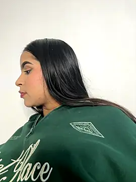 halley5  online show from 30, 10, 2025