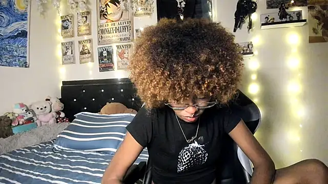 Cristal Jonasxh online show from 28, 11, 2025