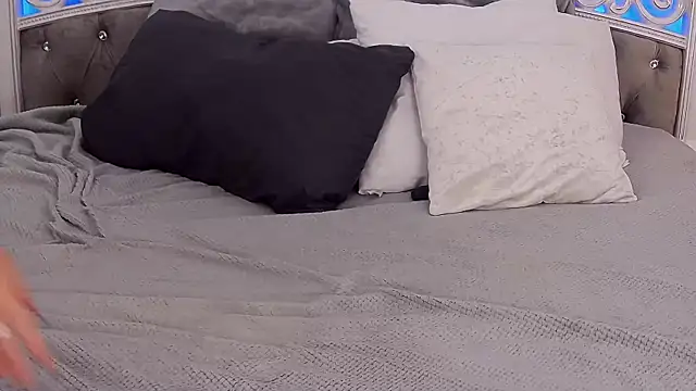 CrissyTaylor online show from 29, 12, 2024