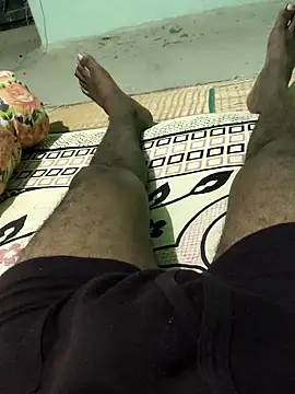 SILENT FUCKER 01 online show from 4, 3, 2025