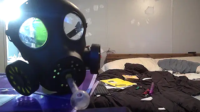 Snapshot of Bi_curious86 chatting on 26, 10, 2025 Bi curious86 online show from 26, 10, 2025