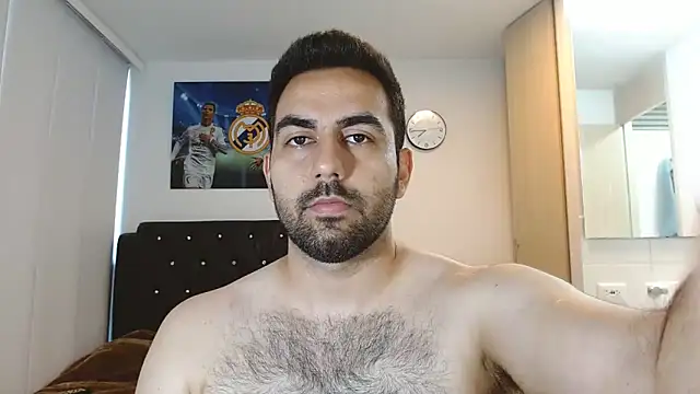 omarmohammedhot2 online show from 18, 12, 2024