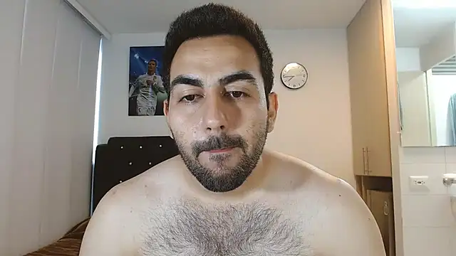 omarmohammedhot2 online show from 5, 1, 2025