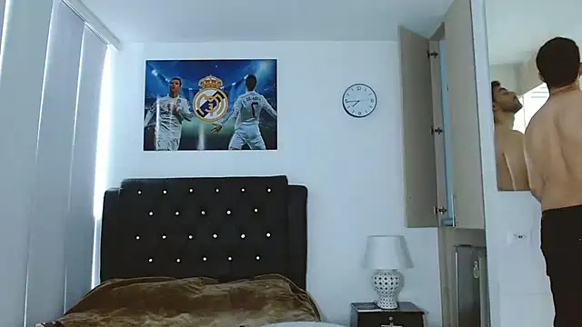 omarmohammedhot2 online show from 27, 2, 2025