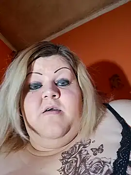 ducicsajsziii online show from 8, 4, 2026