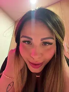 sexyyykloee online show from 13, 5, 2026