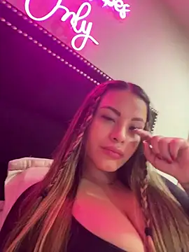 sexyyykloee online show from 15, 5, 2026