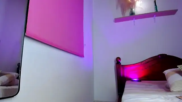 Juan Castano online show from 9, 11, 2025