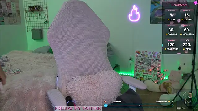 Snapshot of K4Li3Rxyzz chatting on 19, 6, 2026 K4Li3Rxyzz online show from 19, 6, 2026