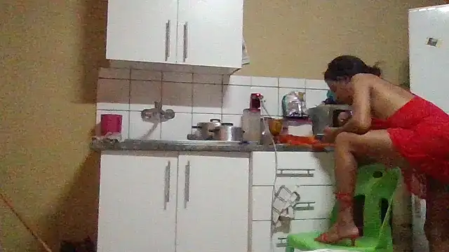 Snapshot of ShooingBunch chatting on 3, 11, 2025 ShooingBunch online show from 3, 11, 2025