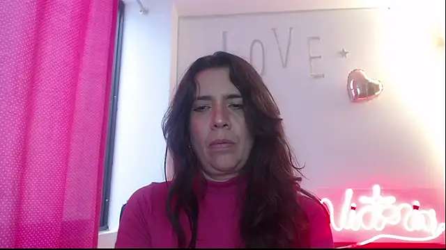 Victoria meester online show from 3, 3, 2025