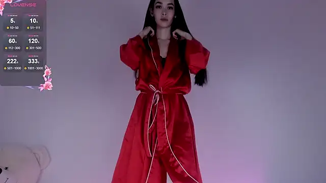 666kisses online show from 8, 3, 2025