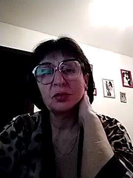 AlbinaXPretty online show from 6, 12, 2024
