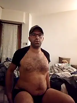 Snapshot of Passivello9 chatting on 25, 11, 2025 Passivello9 online show from 25, 11, 2025