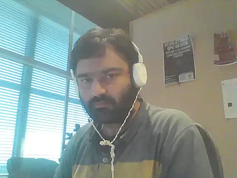 Snapshot of JohnBond009 chatting on 6, 7, 2026 JohnBond009 online show from 6, 7, 2026