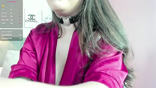 dolly zoe online show from 15, 3, 2025