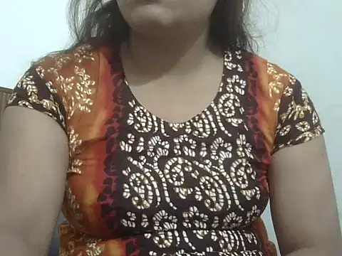 shekira99 online show from 13, 5, 2026